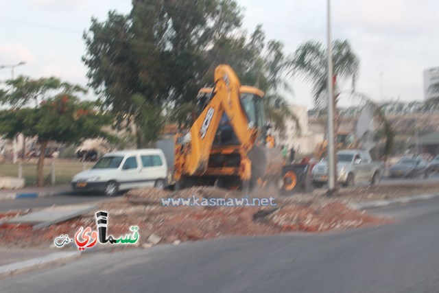  كفرقاسم - فيديو: الرئيس عادل بدير  الأيدي المتوضئة تُعمر وتحمي البلد واهله  و يشارك شباب الحرسة الاعمال التطوعية التنظيفية في مدخل البلدة